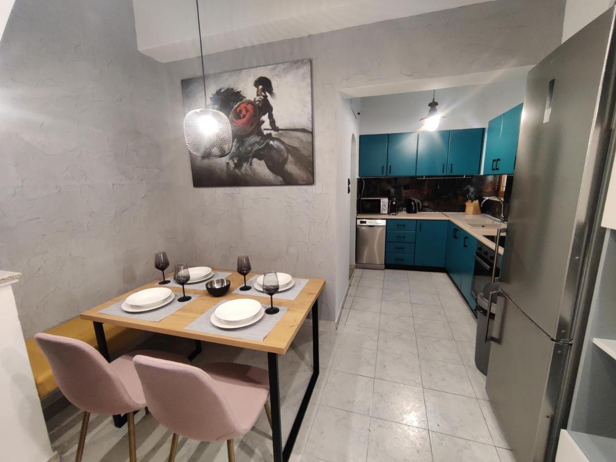 A Unique 3-4 Bedrooms House In Old Town Rhodes City エクステリア 写真