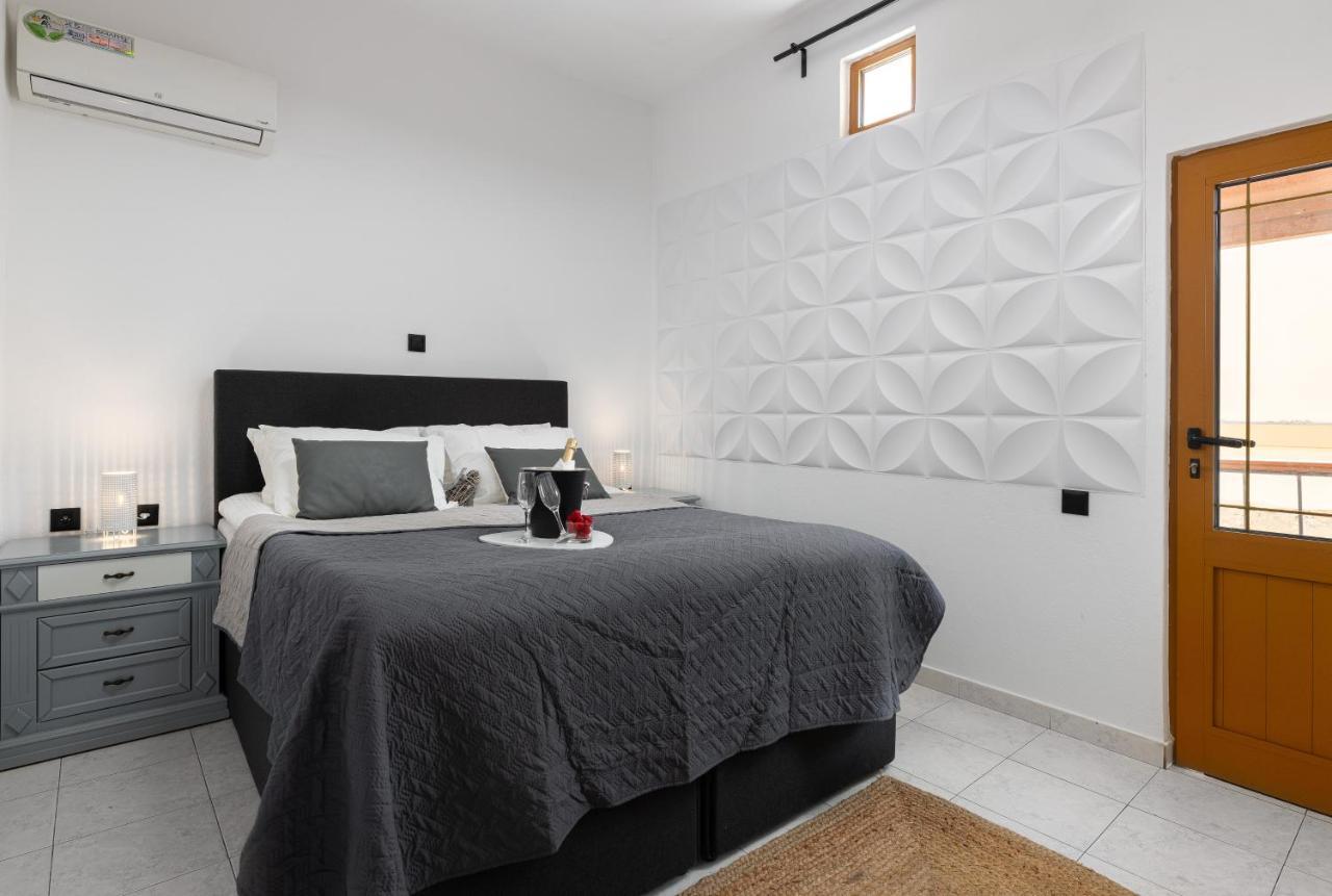 A Unique 3-4 Bedrooms House In Old Town Rhodes City エクステリア 写真